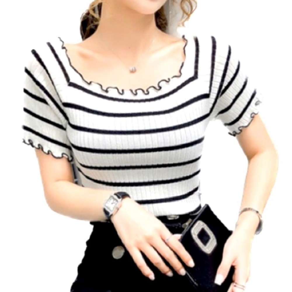 🔸Orange Kiss Women’s Short Sleeve Cropped Top White & Black Stripes